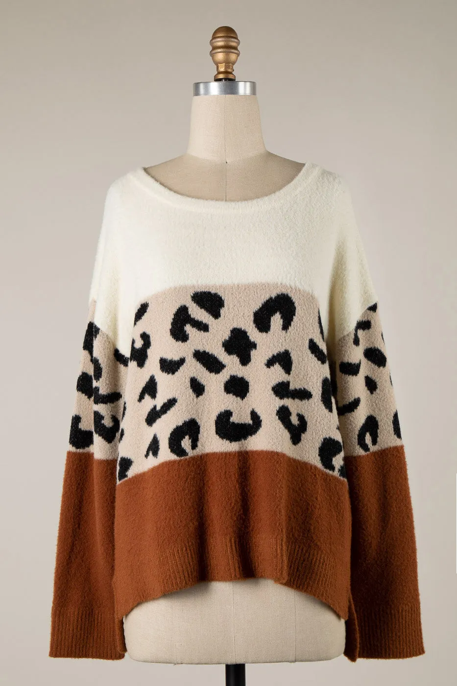 ANIMAL PRINT CONTRAST COLOR BLOCK SOFT SWEATER 1 PACK