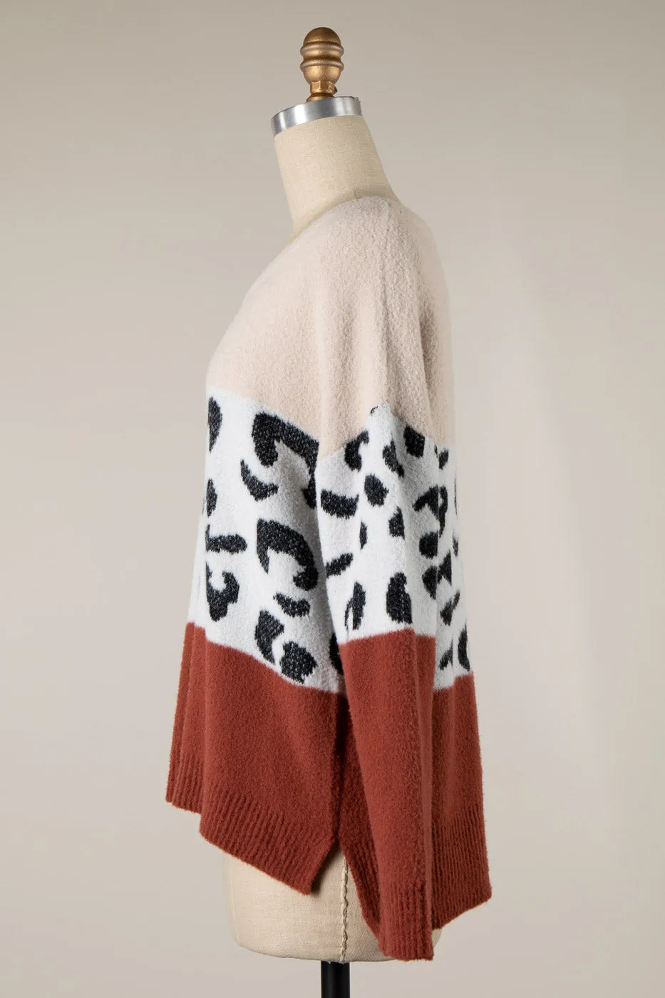 ANIMAL PRINT CONTRAST COLOR BLOCK SOFT SWEATER 1 PACK