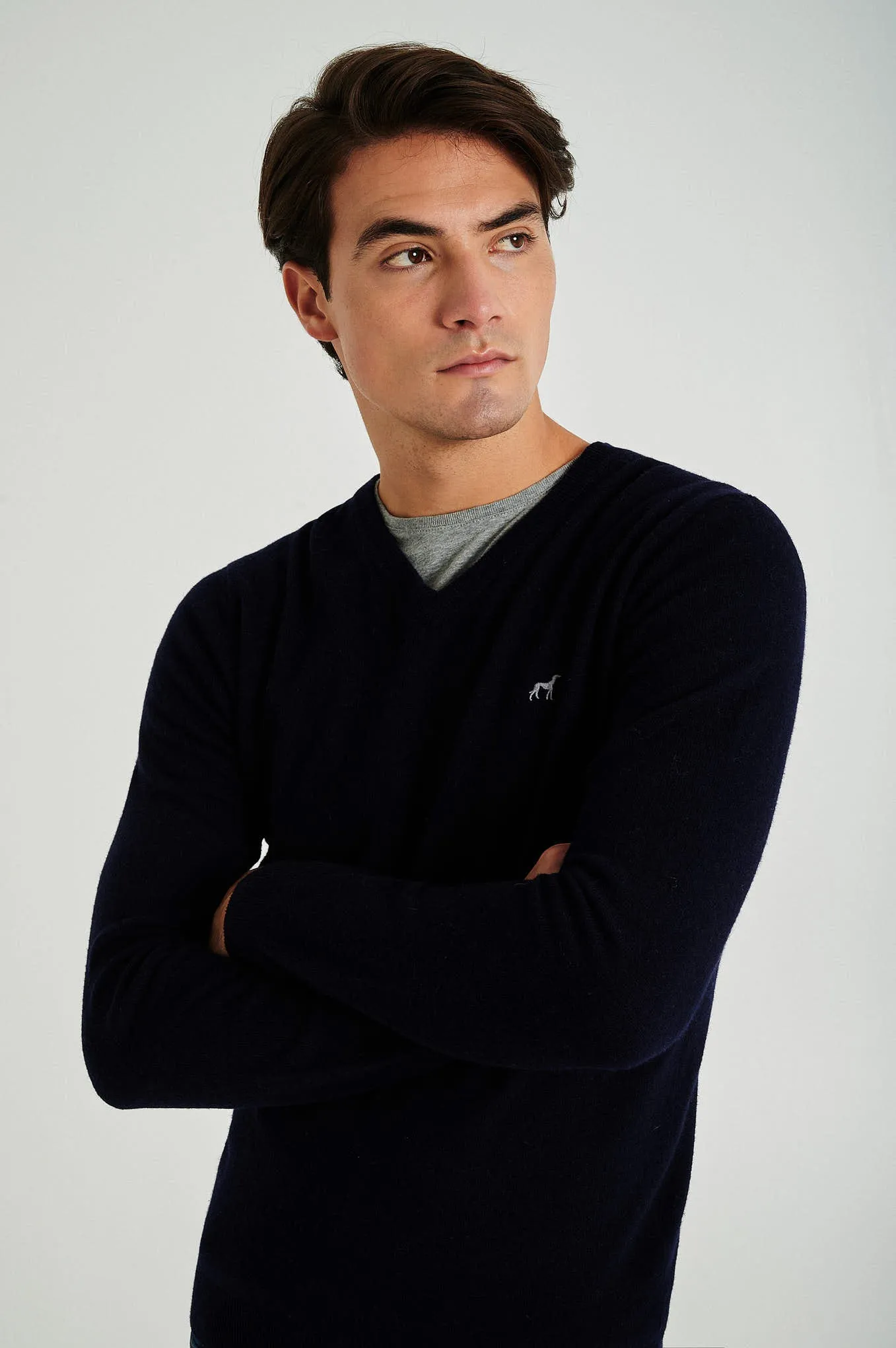 Men's lambswool blend V neck sweater