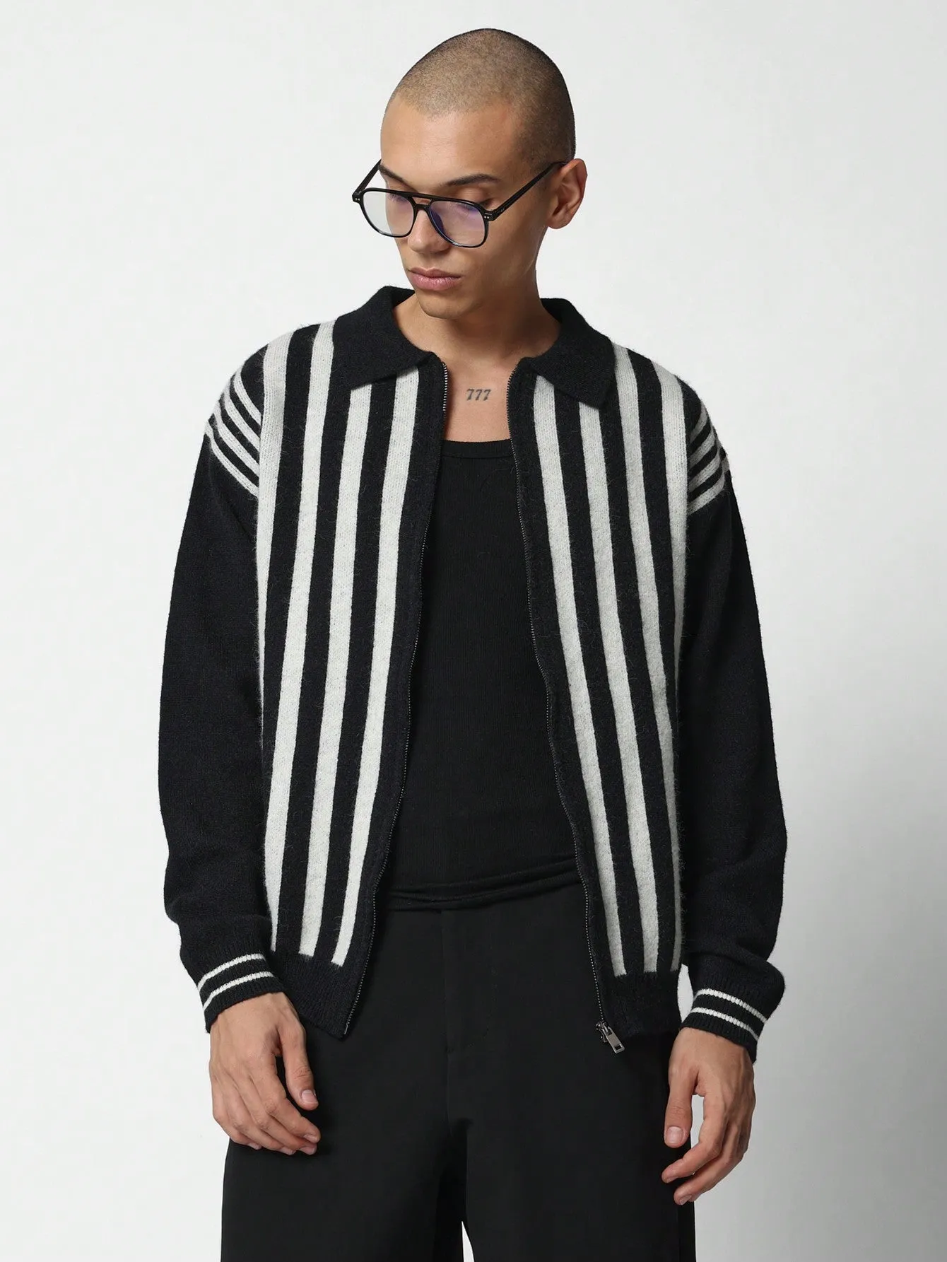 Regular Fit Zip-Up Revere Stripe Cardigan With Black Solid Sleeves