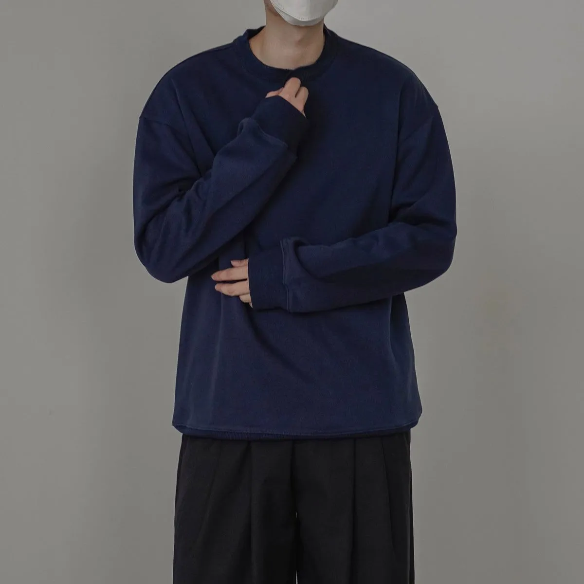 Zhou Cozy Fit Buttons Crewneck