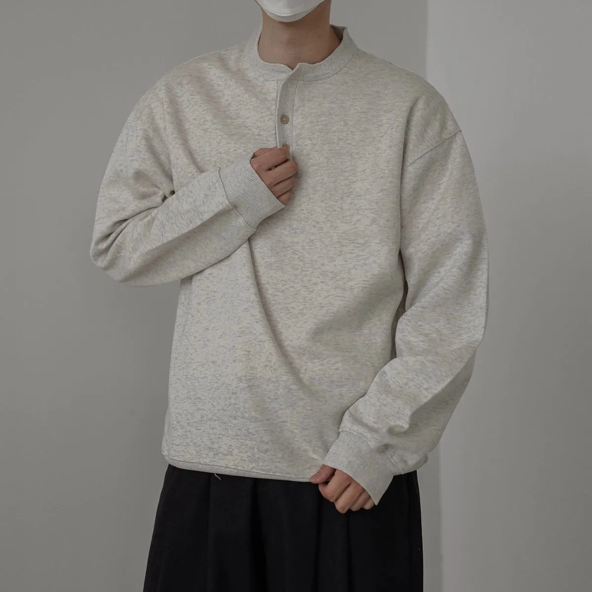 Zhou Cozy Fit Buttons Crewneck