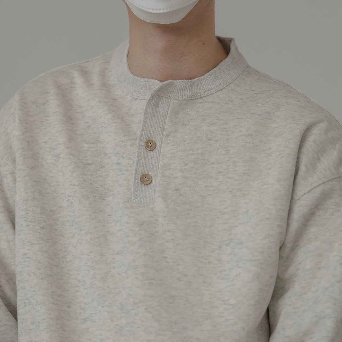 Zhou Cozy Fit Buttons Crewneck